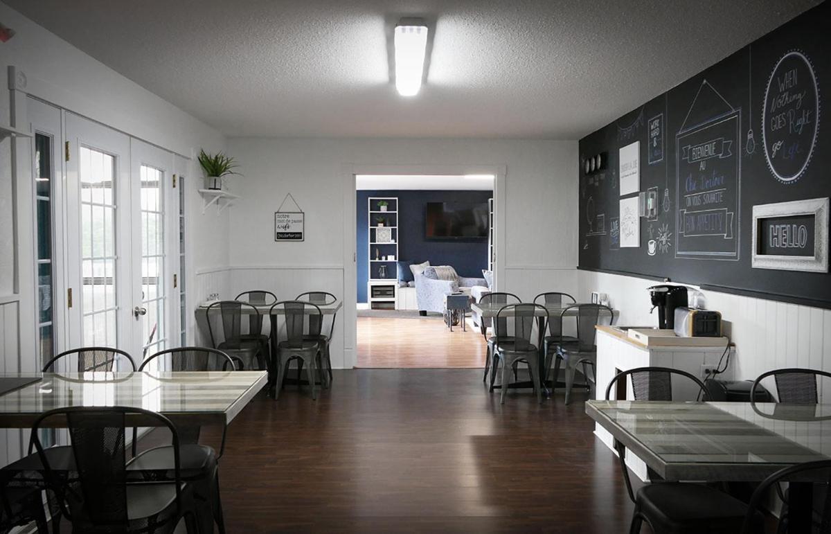 Le Chic Motel Maniwaki Buitenkant foto