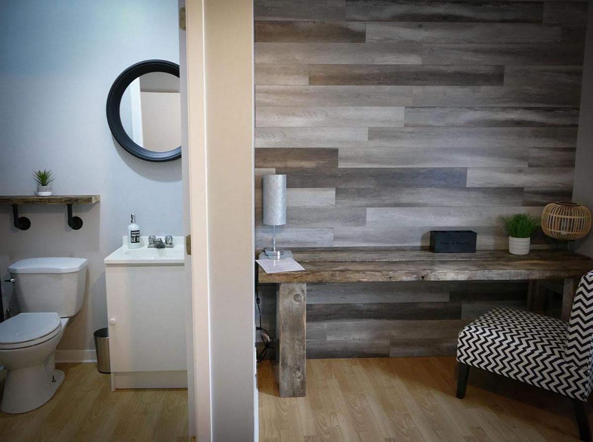Le Chic Motel Maniwaki Buitenkant foto